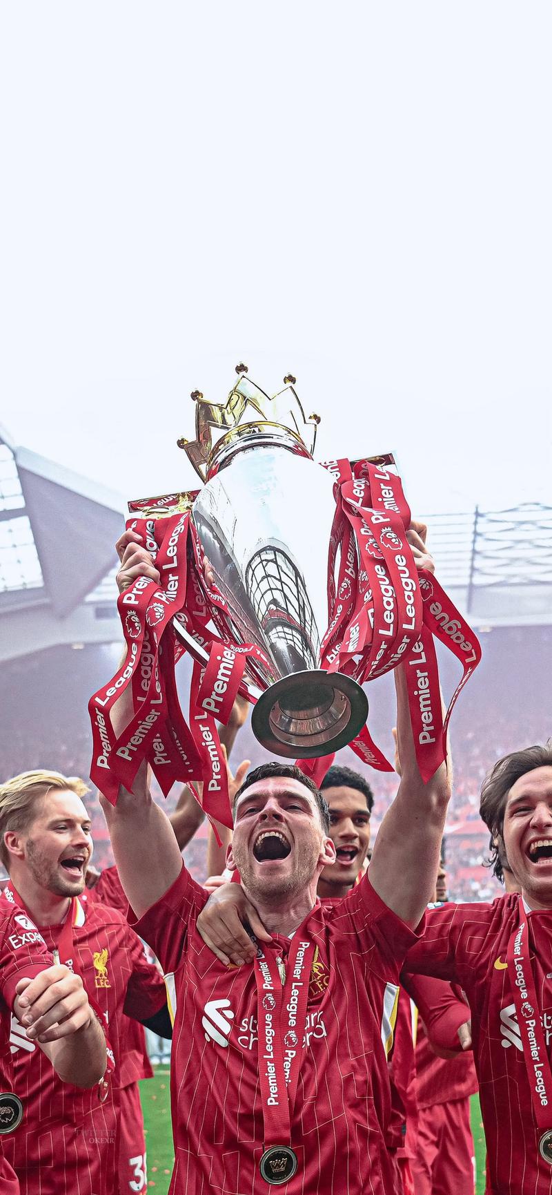 首开记录，埃斯特旺当选与塞内加尔一役巴西队内最佳球员