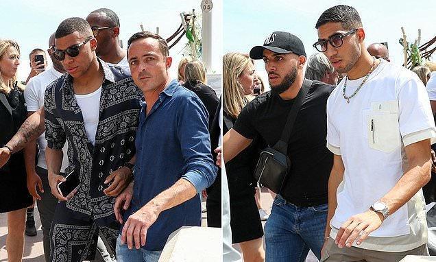 足协杯决赛门票共3.2万张，分区可能会根据售票情况调整