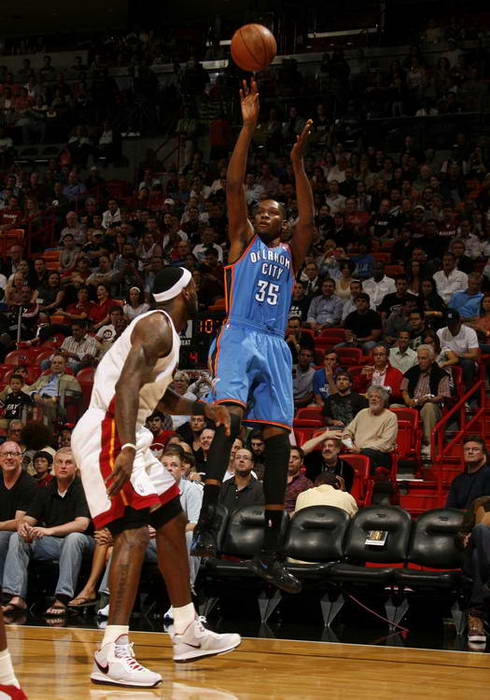 [德甲]伯克绝杀 不来梅战胜十人斯图加特