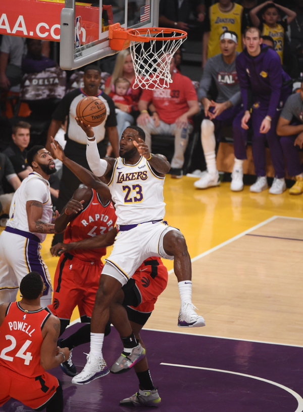 皇马利好！西媒：米利唐伤缺时间将缩短至2个月