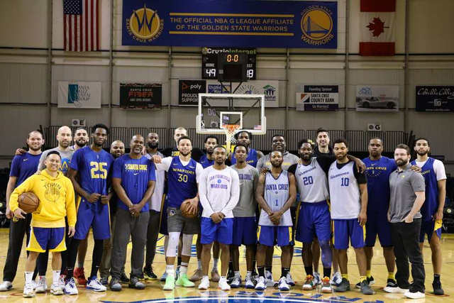 关键先生！高诗岩4中2得到8分5板8助&关键时刻拯救球队