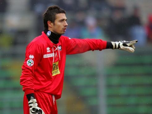 解析匹兹堡海盗队如何通过交易成熟球星换取未来的潜力新秀