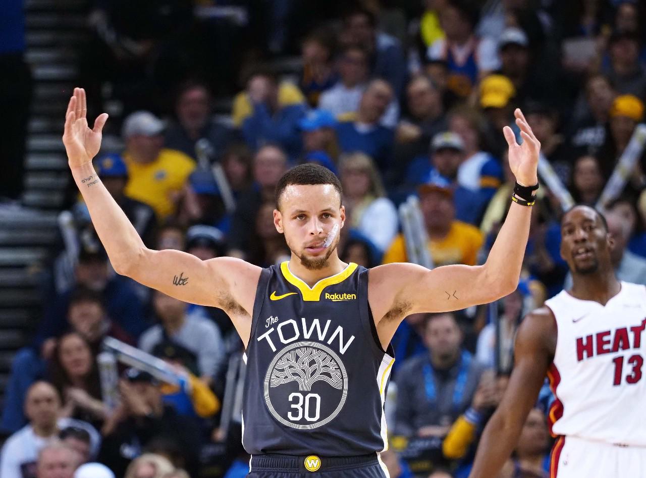 原味1.80，纯粹兄弟情！《热血传奇》1.80合击新区12月26日战火重燃！