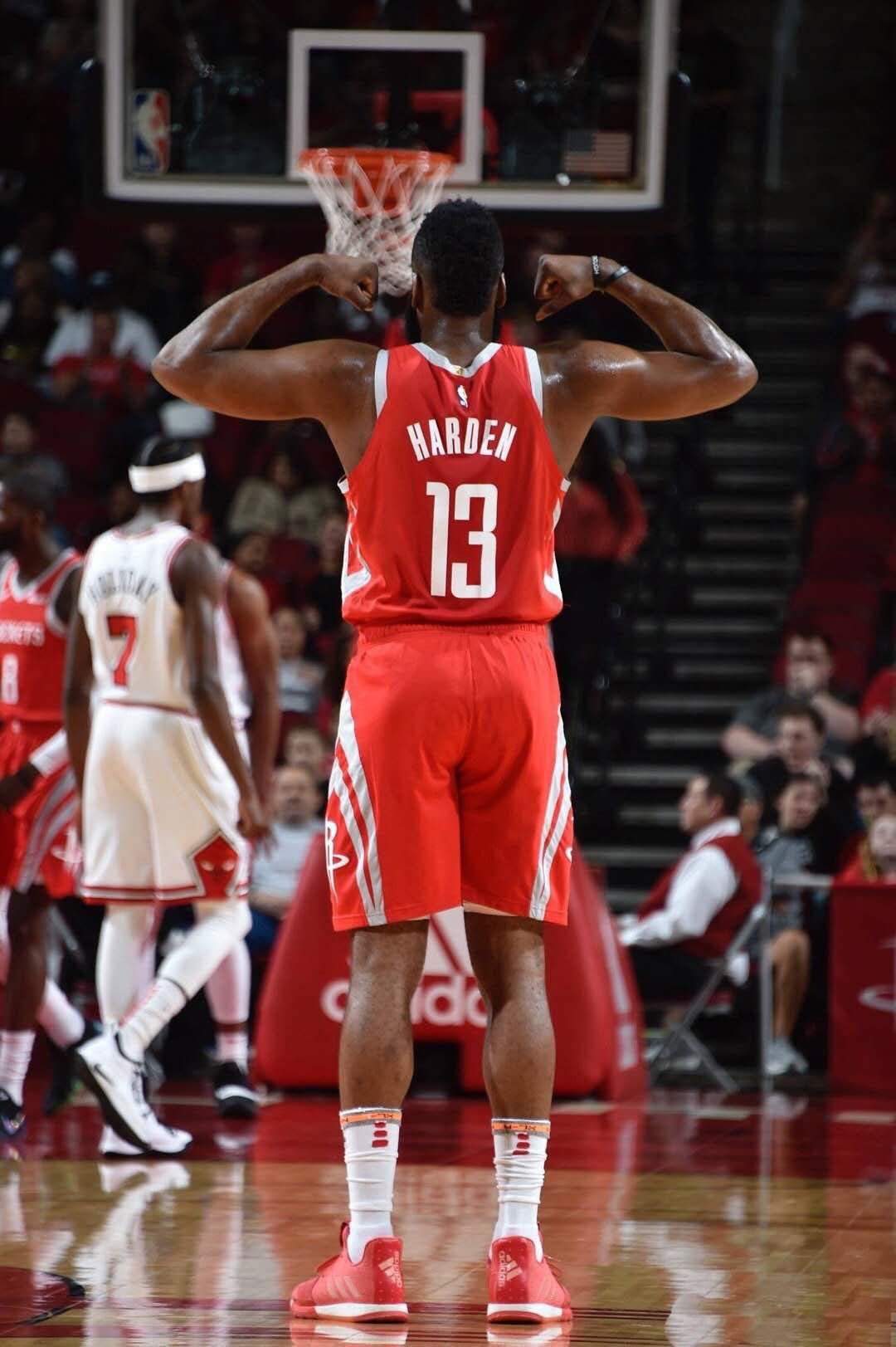 新特工「钛狐」前来报道！《无畏契约手游》新版本「爆点将至」今日重磅来袭！